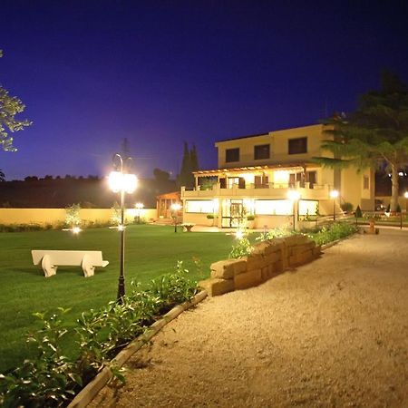 Bed And Breakfast La Corte Degli Ulivi ชิวิตาเวกเกีย ภายนอก รูปภาพ