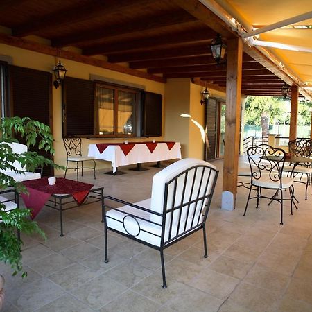 Bed And Breakfast La Corte Degli Ulivi ชิวิตาเวกเกีย ภายนอก รูปภาพ