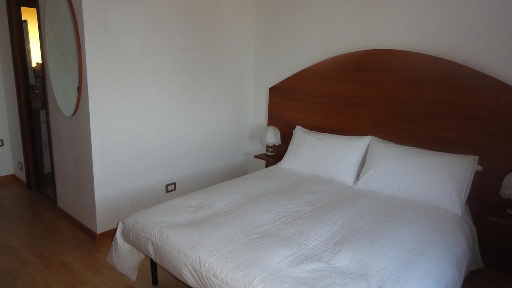 Bed And Breakfast La Corte Degli Ulivi ชิวิตาเวกเกีย ห้อง รูปภาพ