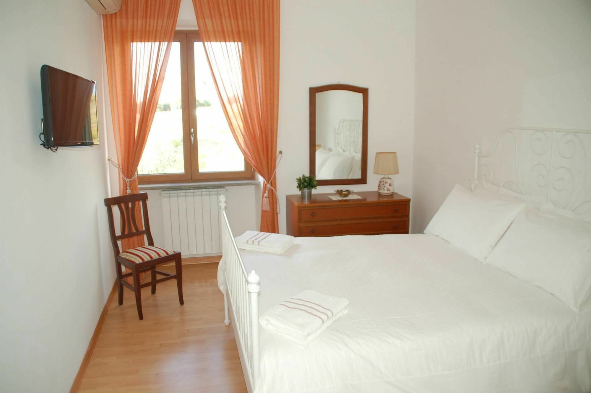 Bed And Breakfast La Corte Degli Ulivi ชิวิตาเวกเกีย ภายนอก รูปภาพ